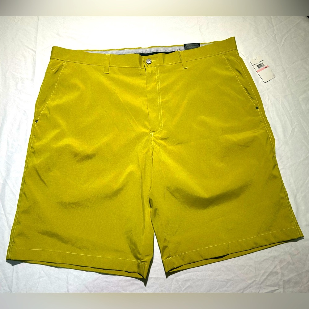 Callaway Comfort Stretch NWT Flat Front Golf Shorts Yellow/Chartreuse Color - 40
